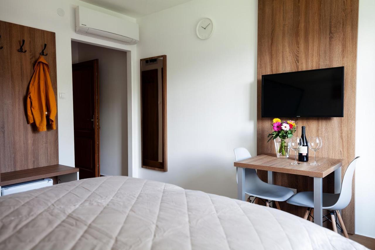 Hvt Comfort Apartments Mezőkövesd Eksteriør bilde