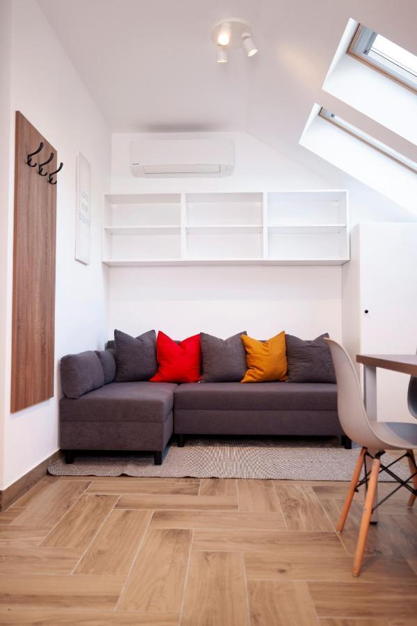 Hvt Comfort Apartments Mezőkövesd Eksteriør bilde