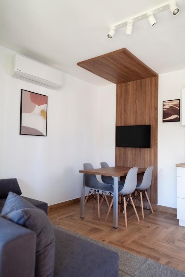 Hvt Comfort Apartments Mezőkövesd Eksteriør bilde