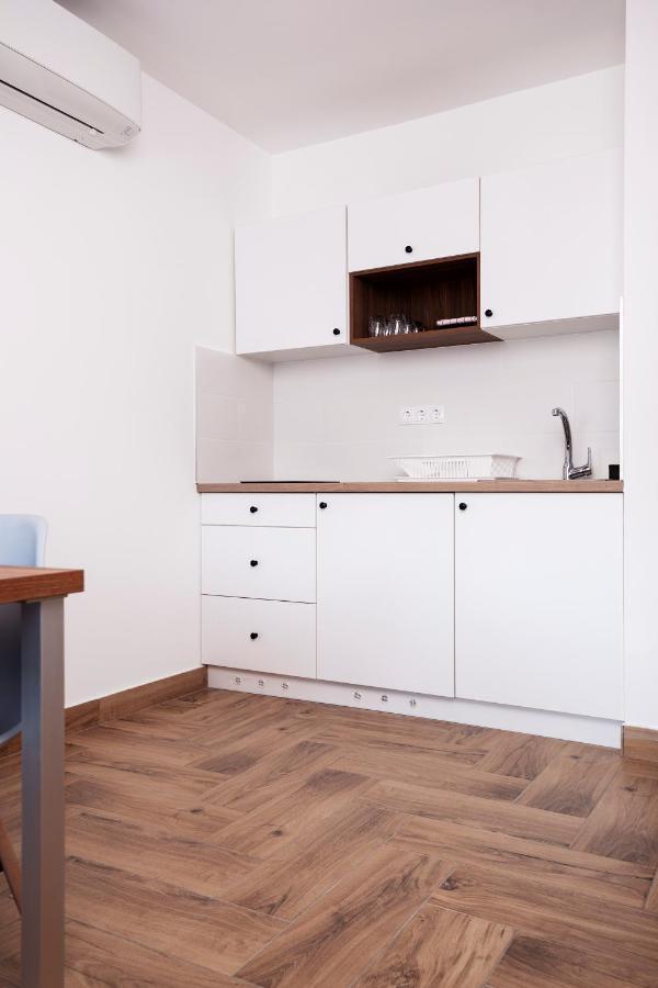 Hvt Comfort Apartments Mezőkövesd Eksteriør bilde