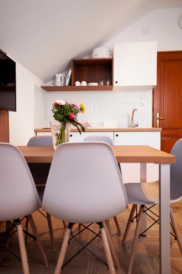 Hvt Comfort Apartments Mezőkövesd Eksteriør bilde