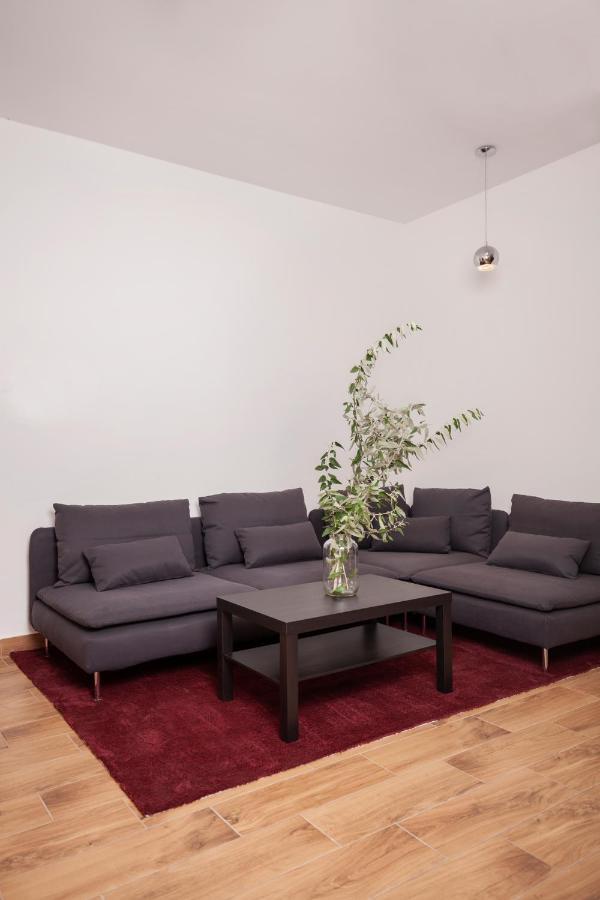 Hvt Comfort Apartments Mezőkövesd Eksteriør bilde