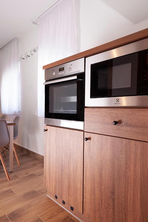 Hvt Comfort Apartments Mezőkövesd Eksteriør bilde