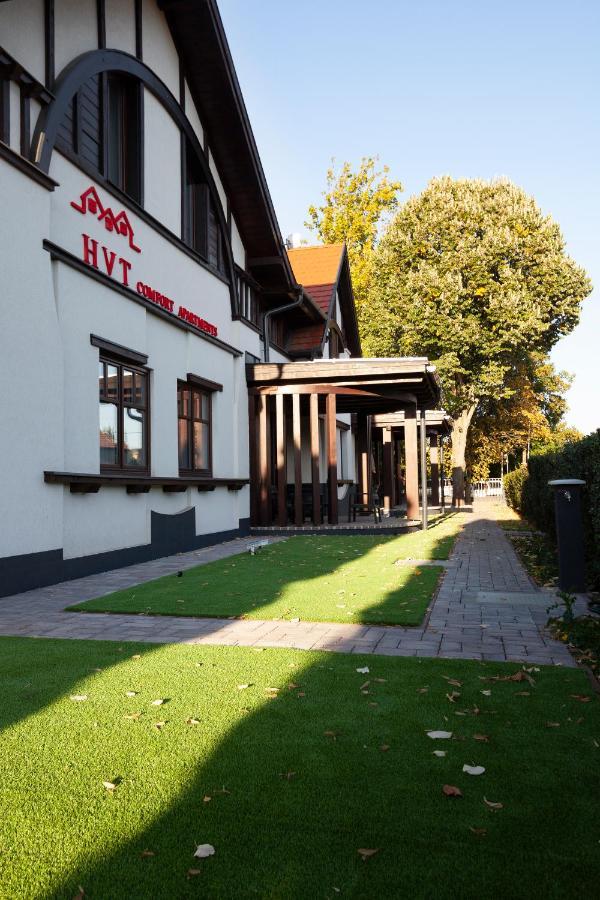 Hvt Comfort Apartments Mezőkövesd Eksteriør bilde